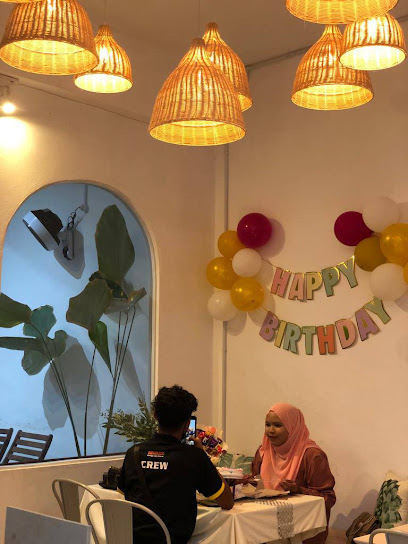 Harmonys Cafe Perlis - Kangar 2 AF1QipMhN7v7l0pRb8sehgcEHEIJqTEEbwtW 3n XWNLw408 h544 k no