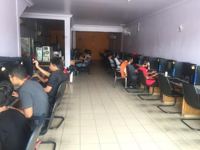 Yes Net Cafe - Kuantan 2 AF1QipNEk z6rMpsDX0i5YPOfSN1J2OgeKhhpP8w5vWfw408 h306 k no